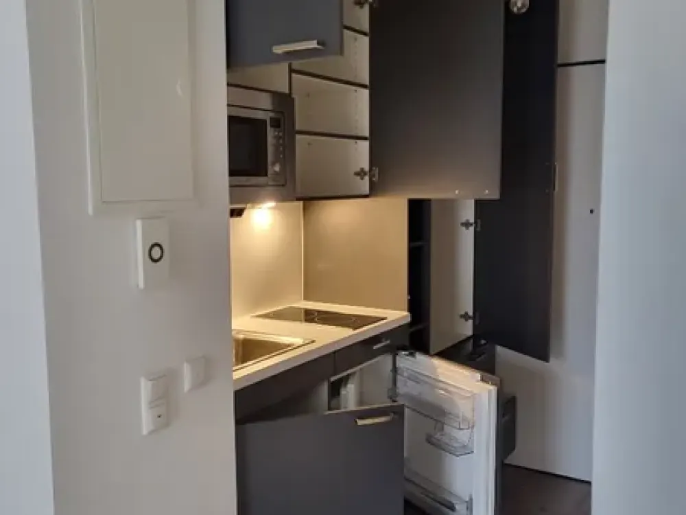 Traumhafte 1-Zimmer Wohnung in Wedding - nur Studenten, Azubis o. Praktikanten
