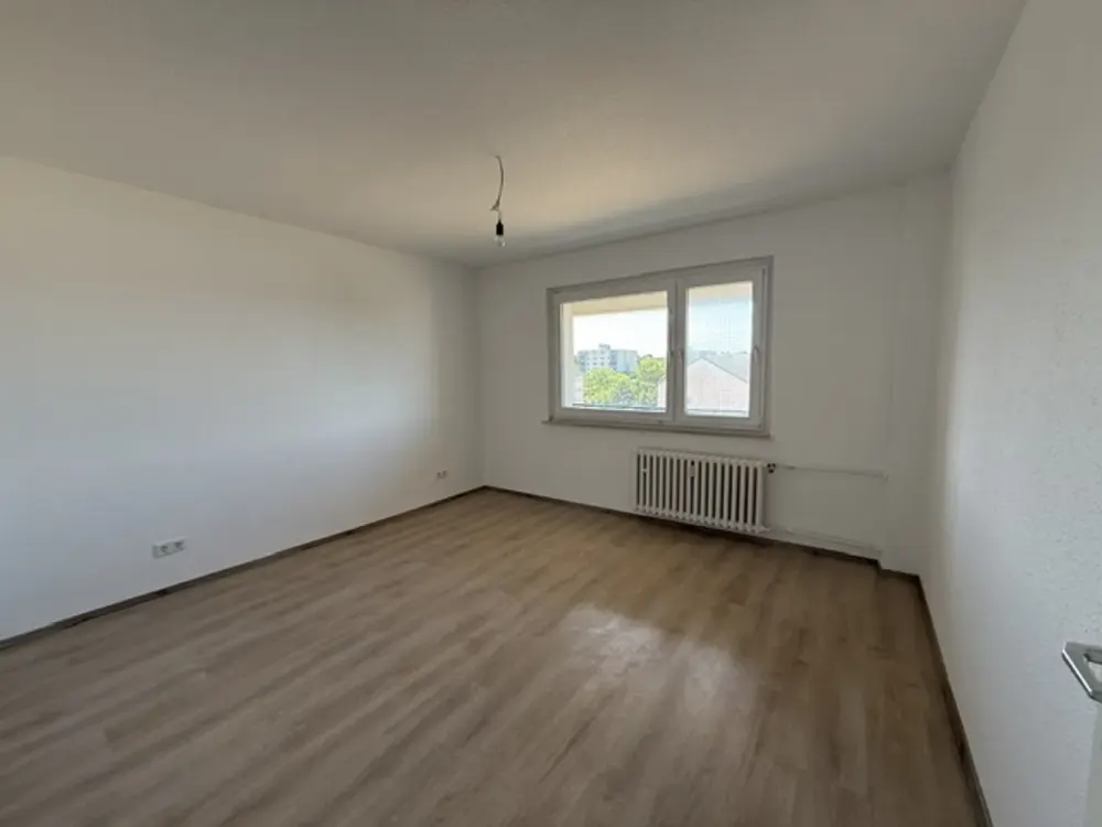 Familienglück mit bester Aussicht! Moderne 3-Zimmer-Wohnung im 4. OG!