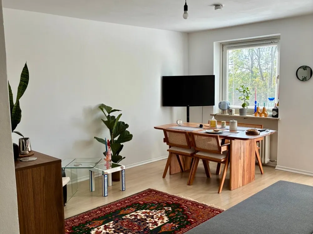 2-Zimmer-Wohnung mit Balkon am Ostbahnhof.Nachmieter ab 1.10