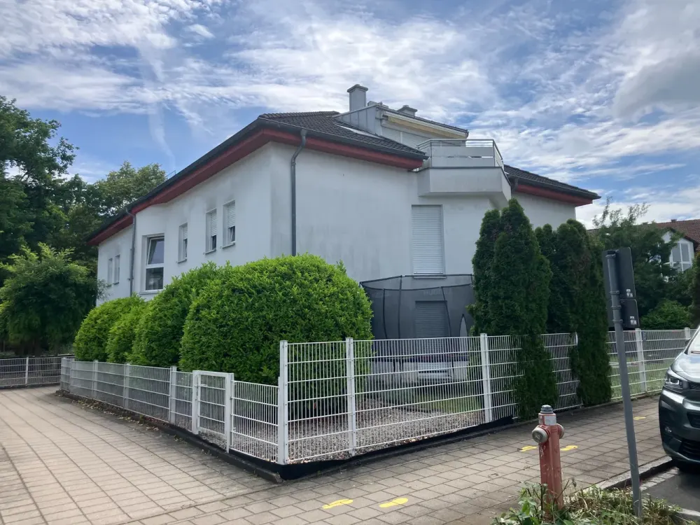 Moderne 3-Zimmer mit großem Balkon in Rückersdorf!