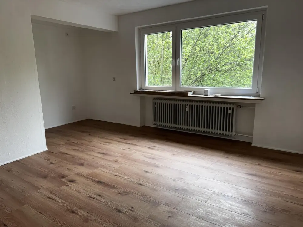 Charmantes City-Apartment: Frisch renoviert und bezugsfertig