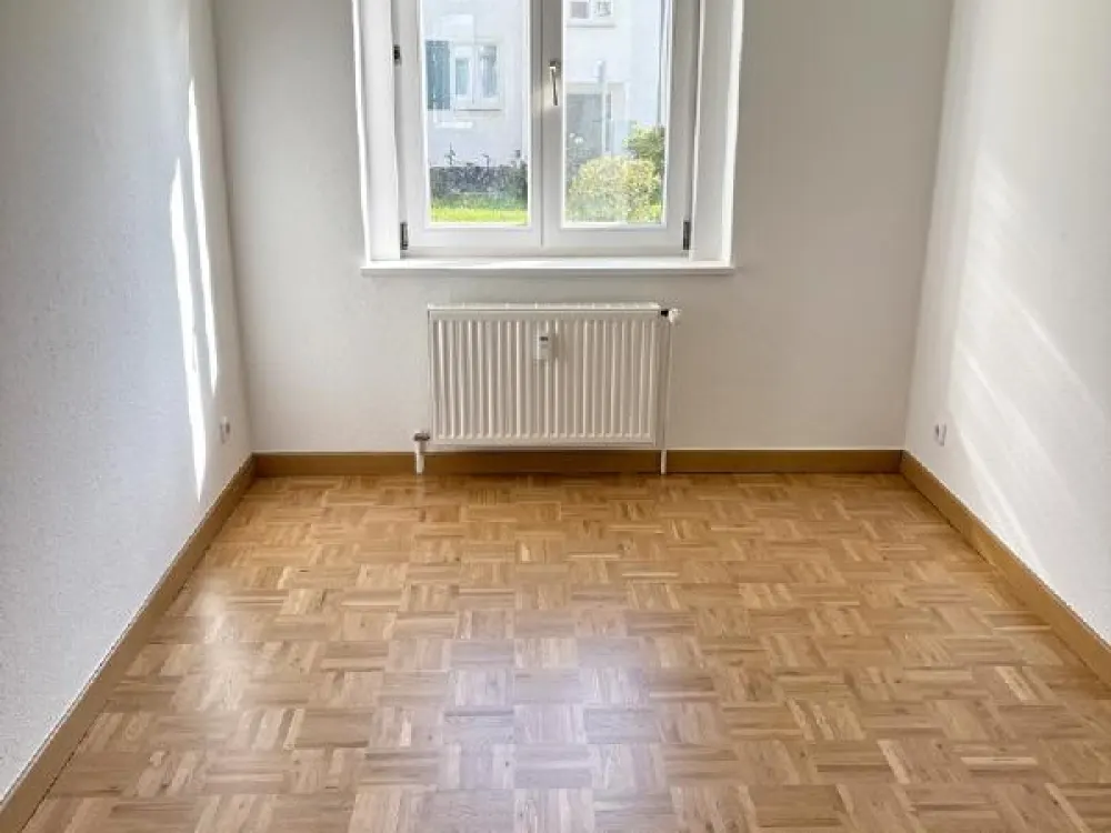 Ideal für die kleine Familie: 3,5-Zi.-Whg. - neu renoviert