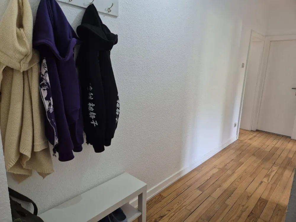 Helle 45 m2 Dachgeschosswohnung in Saarbrücken - Nähe DFG