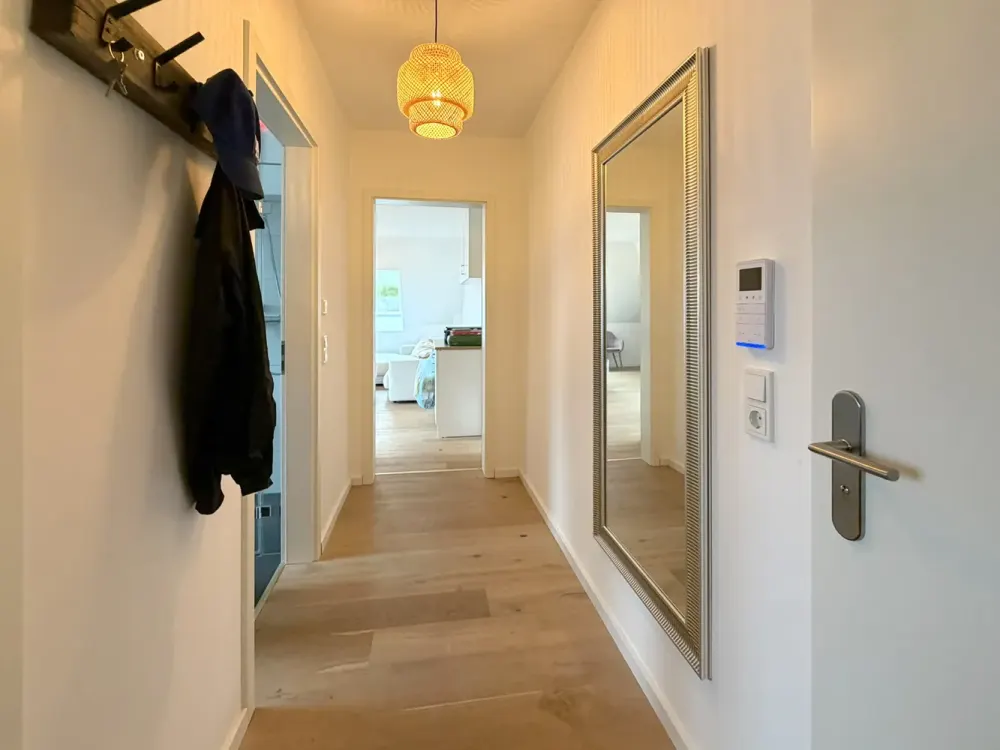 TOP modern 2-room apartment with large balcony and fitted kitchen in Habenhausen