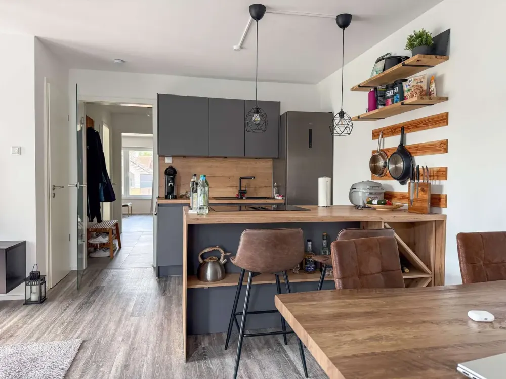 2-Room Apartment with Comfort and Style