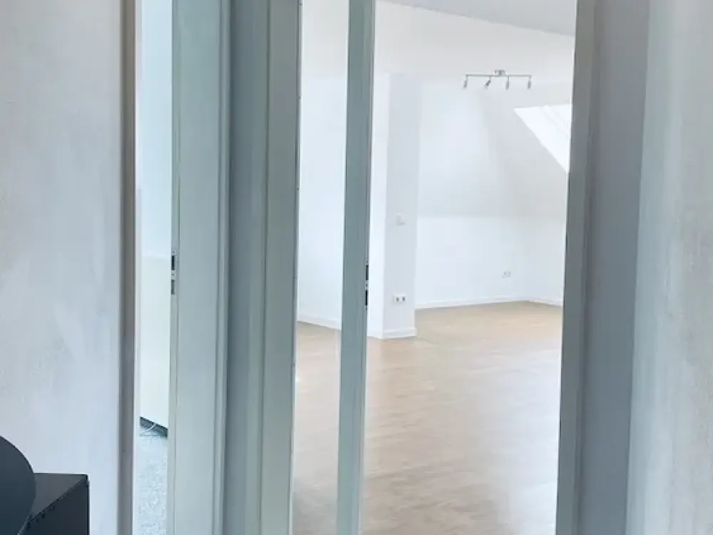 شقة مازونيه فسيحة من تصميم مهندس معماري عند ويسترنتور