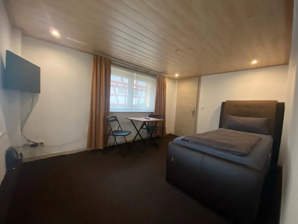 1-Zimmer-Apartment 30 m² Kelsterbach / Flughafen