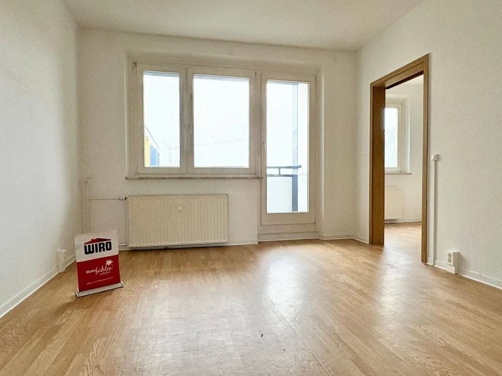 WG-geeignet! 3-Zimmer-Wohnung mit Balkon und Dusche in Rostock-Evershagen