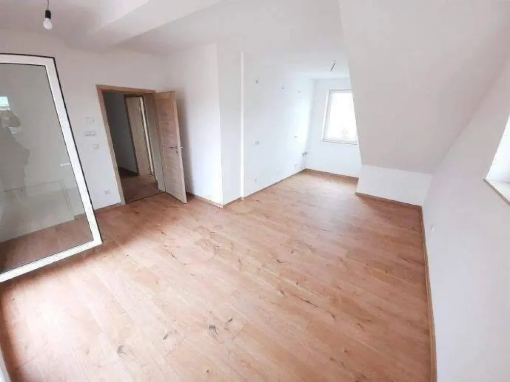 Wundeschöne Wohnung in Böhlitz Ehernberg