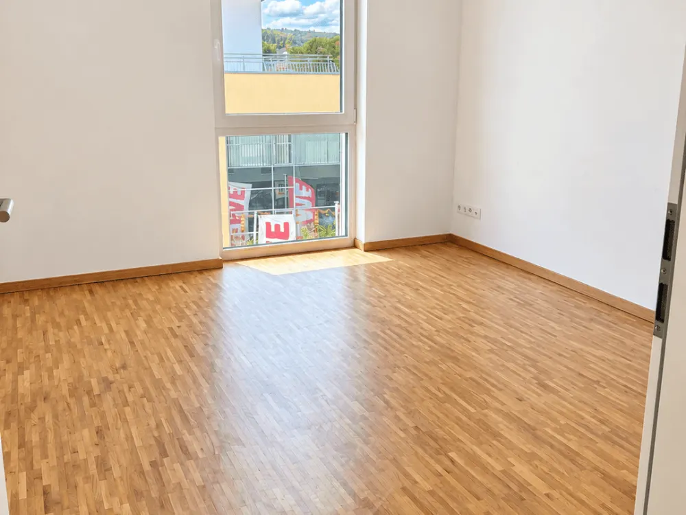 Exceptional 2-Room Apartment with High-Quality Features