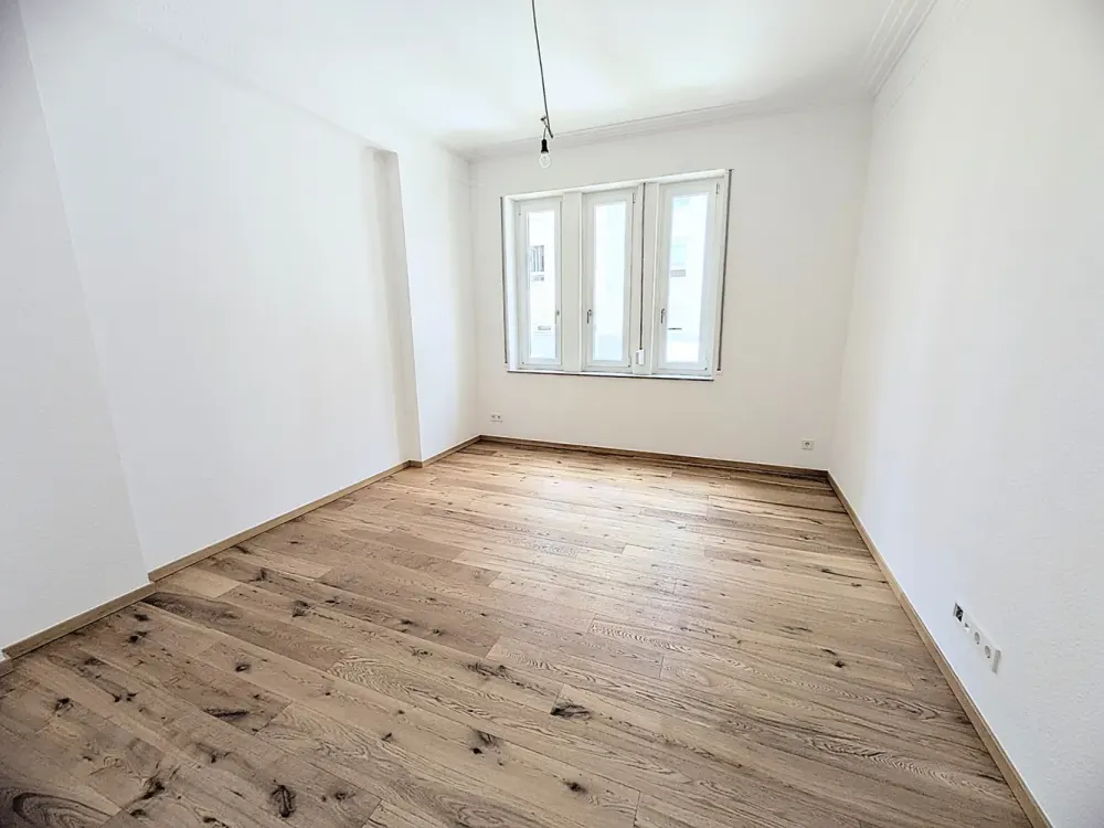 *Schöne 3-Zimmer-Wohnung ruhiger und guter Lage von Bad Cannstatt. Erstbezug nach Modernisierung*