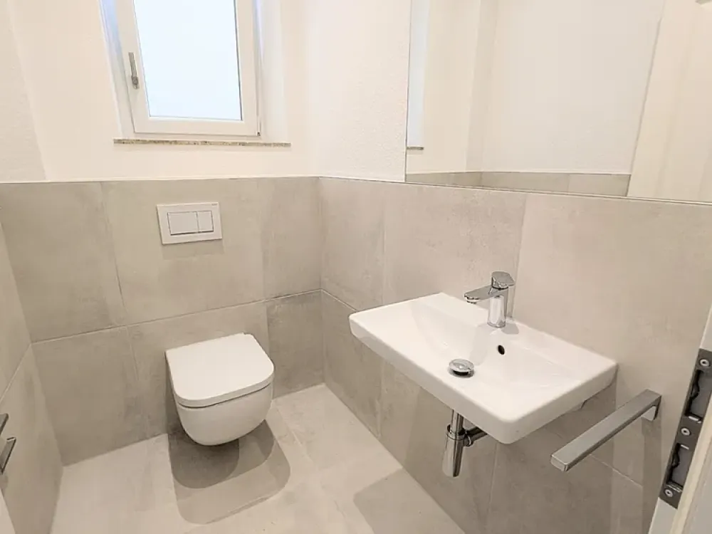 *Schöne 3-Zimmer-Wohnung ruhiger und guter Lage von Bad Cannstatt. Erstbezug nach Modernisierung*