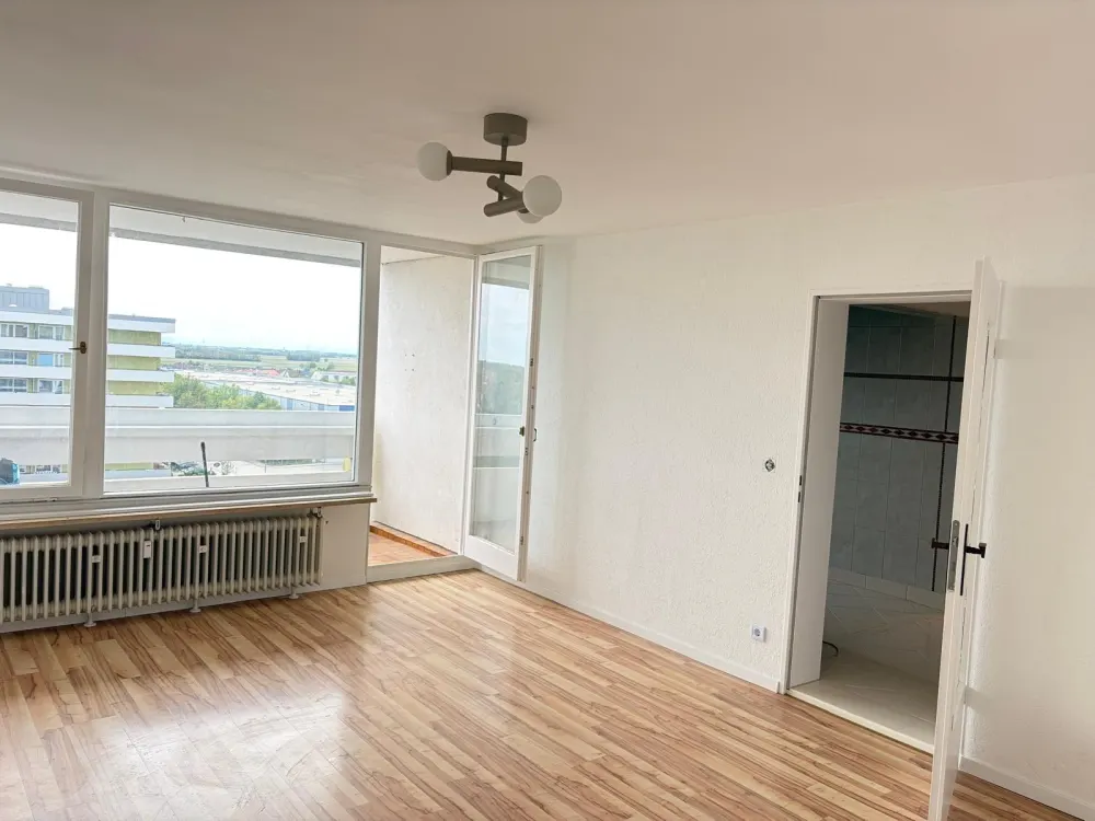 3-Zimmer-Wohnung Neufahrn mit Tiefgarage und Balkon