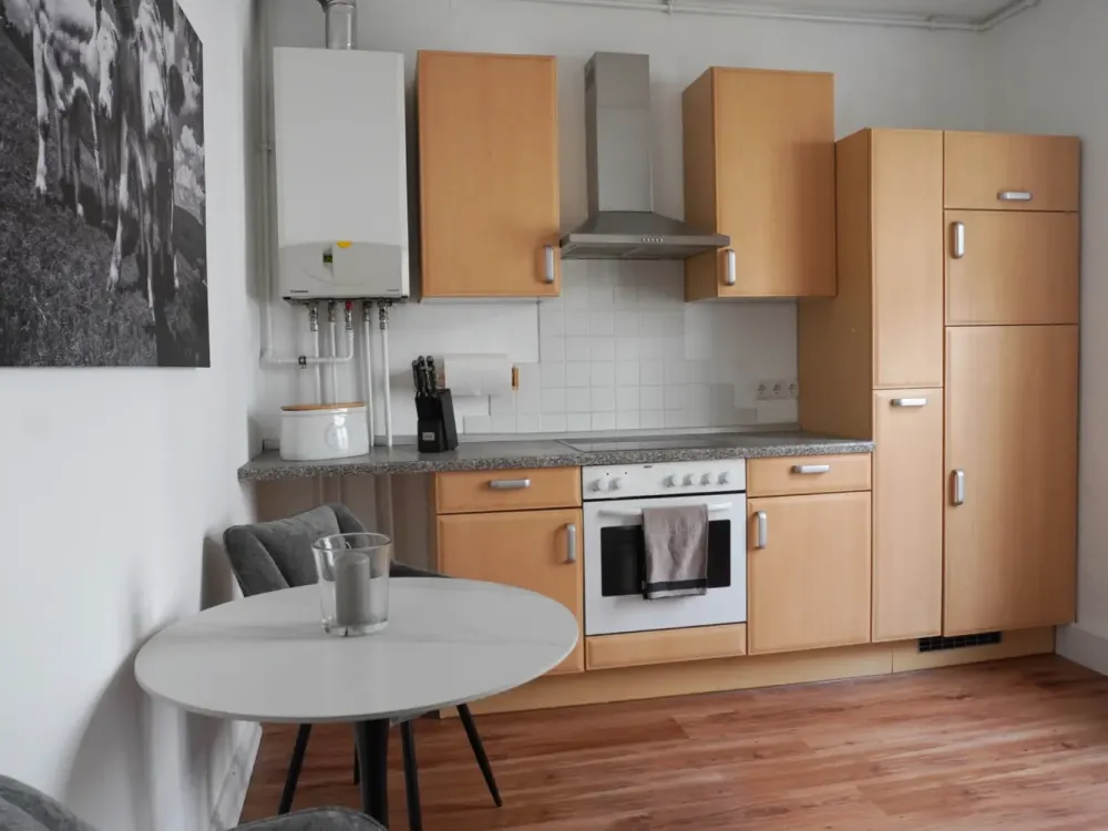 Vollmöblierte 2-Zimmer-Wohnung in Winterhude, All-Inclusive, Home-Office, Waschmaschine