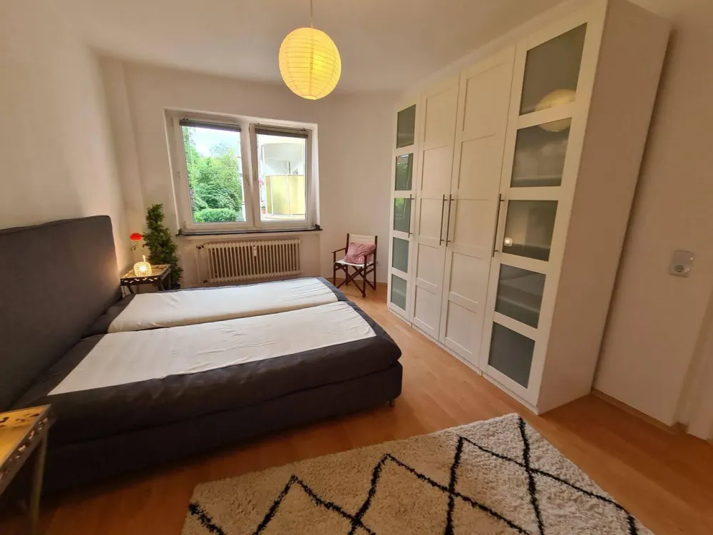 Ich vermiete eine Wohnung