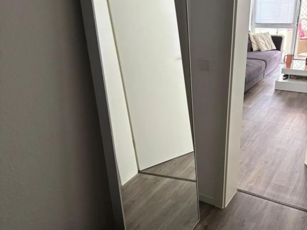 Renovierte, vollmöblierte 2,5 Zimmer Wohnung nahe Bosch