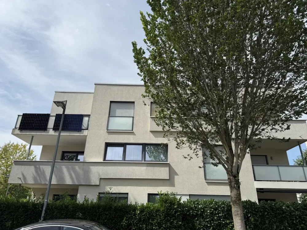 SHK Premium !! "Traum-4-Zimmer-Wohnung " Nahe der "Weißen Stadt", FFM-Riedberg