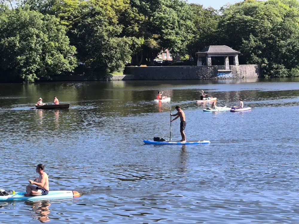 Wohnen, wo andere Urlaub machen, exklusive Lage mit direktem Wasserblick nähe Uni Klinik