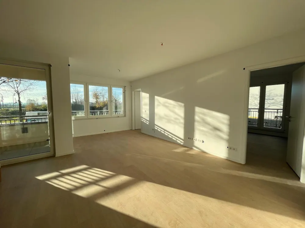 4-Zimmer-Wohnung mit Einbauküche und 2 Bäder