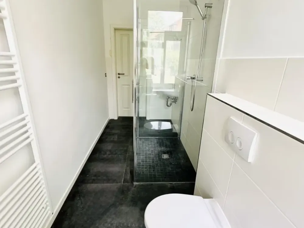 Freshly Renovated & High-Quality 2-Room Apartment +++Top+++ in Sellerhausen-Stünz