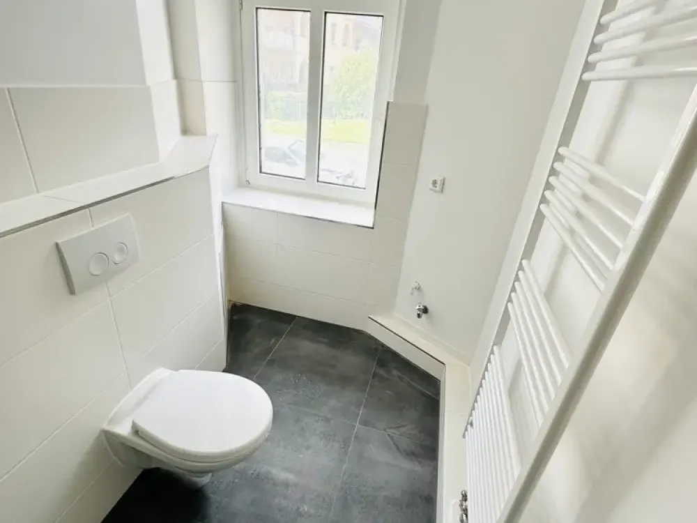 Freshly Renovated & High-Quality 2-Room Apartment +++Top+++ in Sellerhausen-Stünz