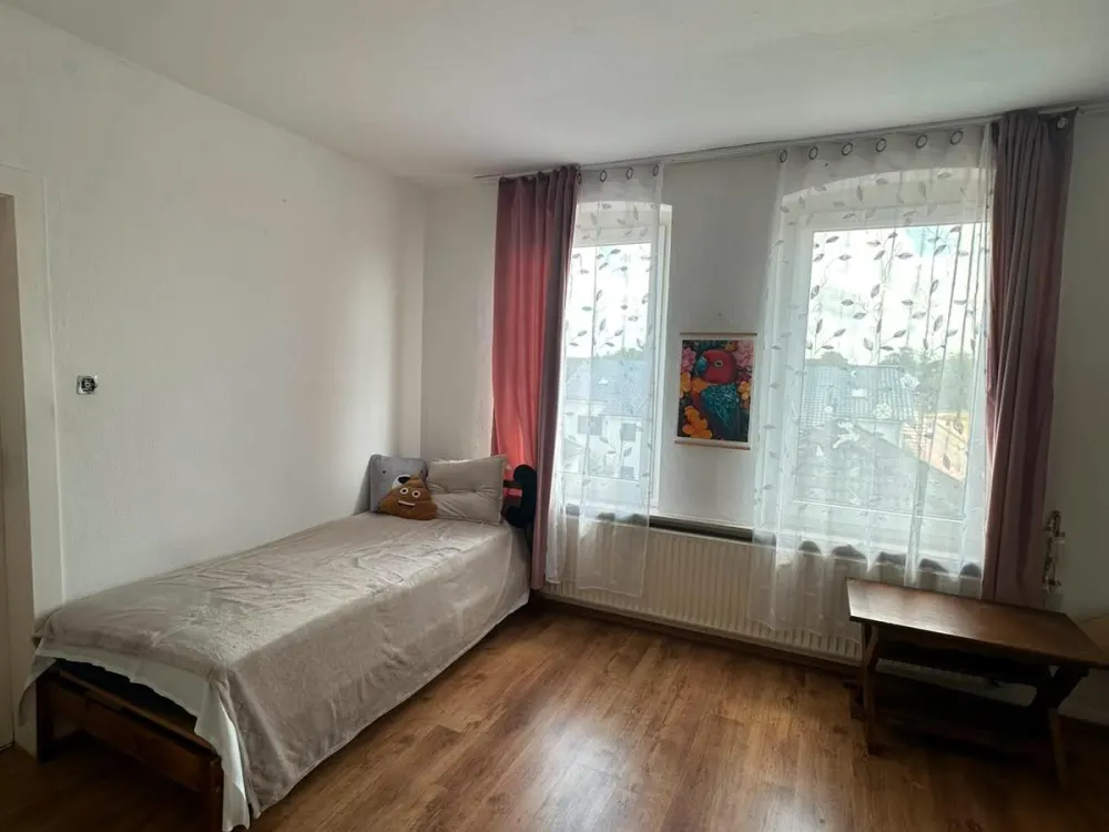 1-Zimmer-Wohnung 40 m² mit Einbauküche und Badewanne zu ver
