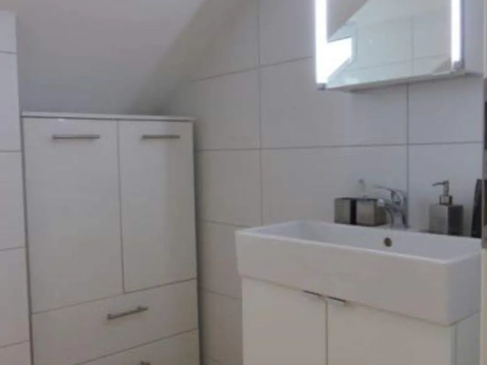 LOFT-Dachgeschoss auf der Berger Straße / Merian Platz doch trotzdem ruhig! Balkon-Loggia mit Taunusblick! Großzügig,Lichtdurchflutet,Provisionsfrei.