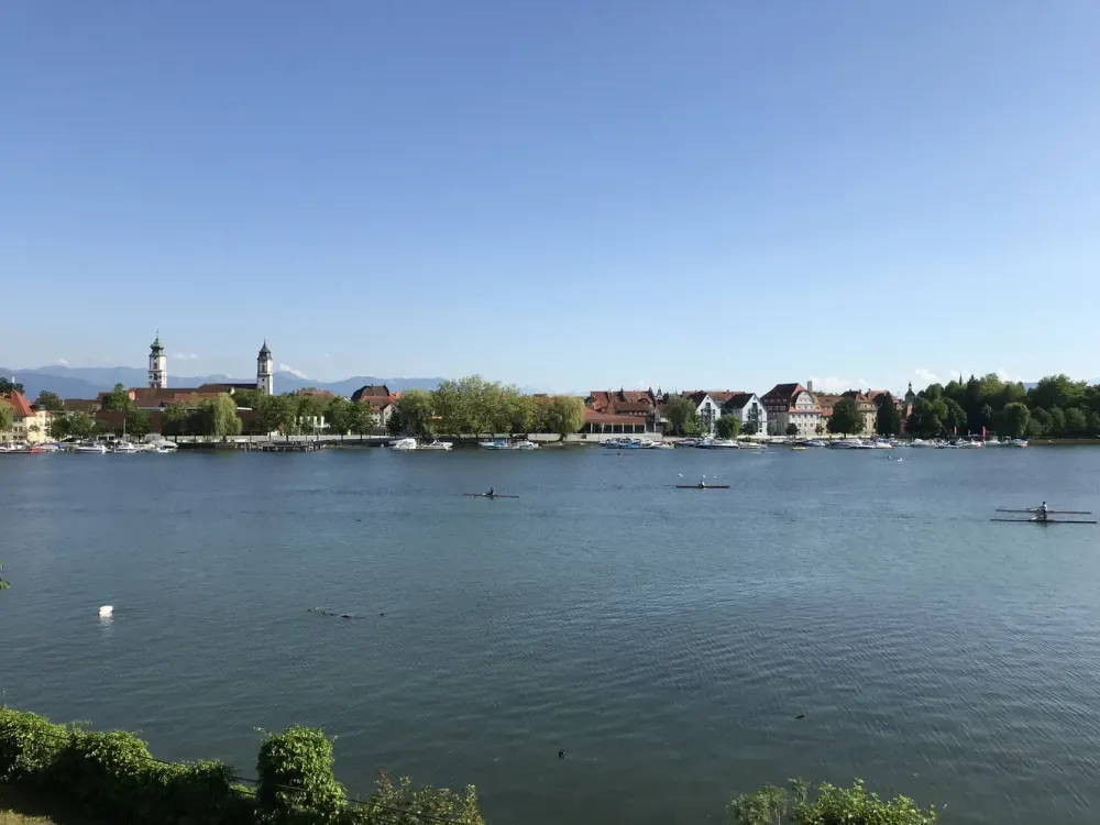 Exklusives möbliertes Penthouse mit Seezugang