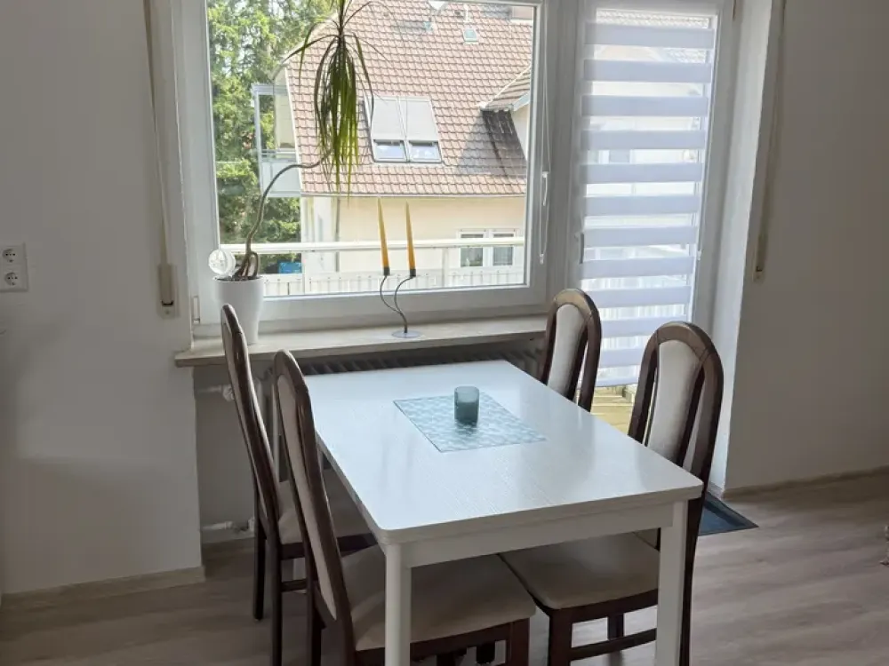 Exklusives möbliertes Penthouse mit Seezugang