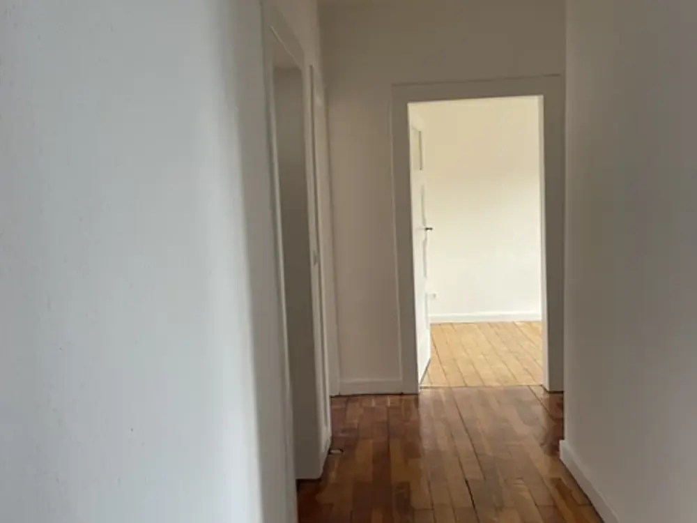 Zuhause mit drei Zimmern und Balkon in Hannover