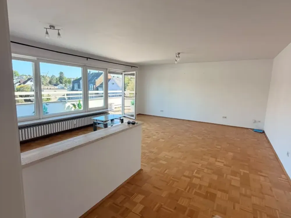 Exclusive Penthouse with Dreamlike Roof Terrace in Sachsenhausen