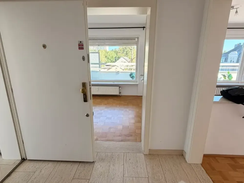 Exclusive Penthouse with Dreamlike Roof Terrace in Sachsenhausen
