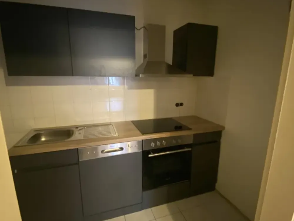 voll möblierte Wohnung mitten in Ludwigsburg