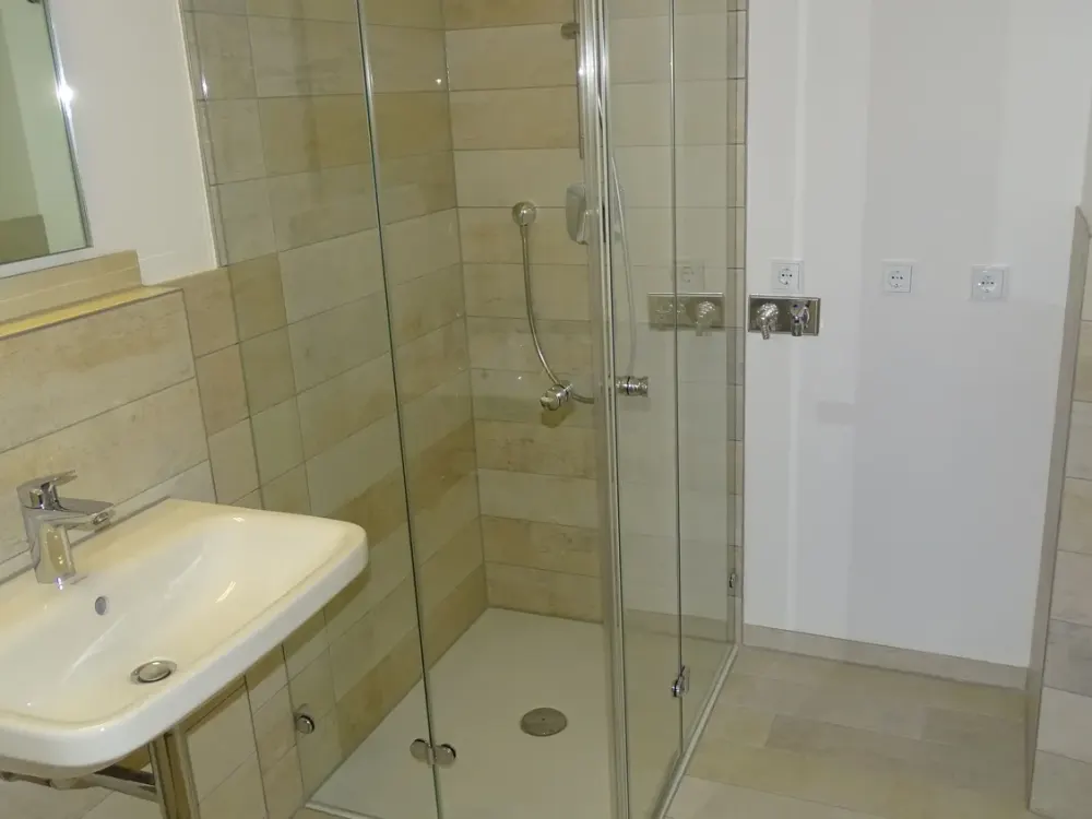 Penthouse-Wohnung mit großem Balkon