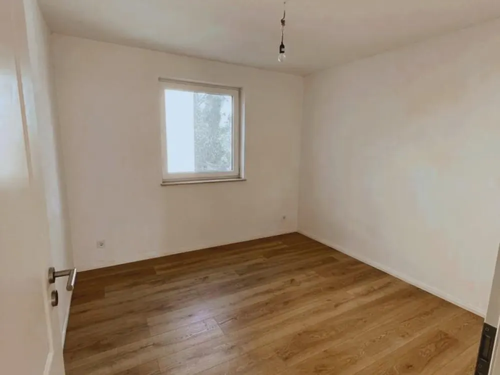 Sonnige und moderne 3- Zimmerwohnung im grünen Berlin-Altglienicke