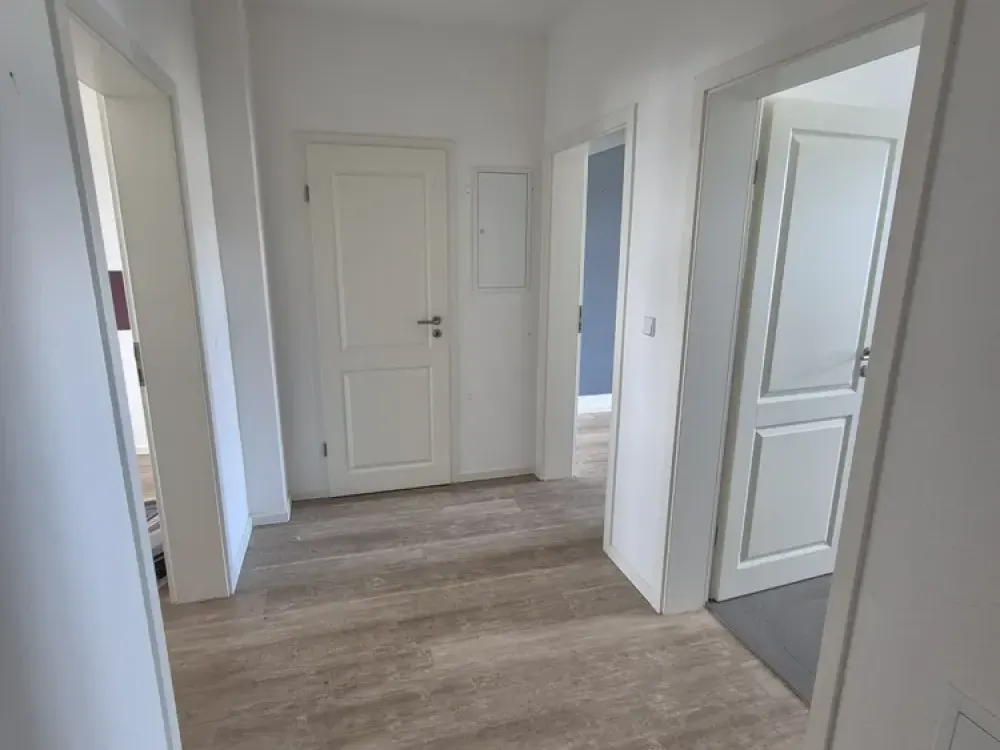 JEWEL WITH BALCONY AND VIEW, BATH TUB + SHOWER & GUEST WC, UNDERFLOOR HEATING, STORAGE