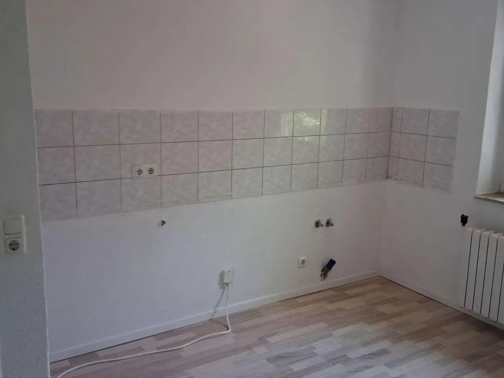 Annenstr. 82, 2. OG 1- schöne renovierte 2 Zi.- Wohnung ab sofort zu vermieten
