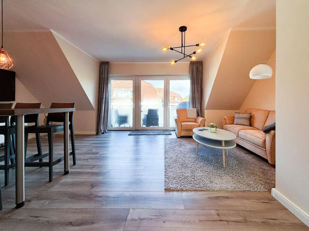 Furnished 2-Room Apartment with Balconies in Woltmershausen
