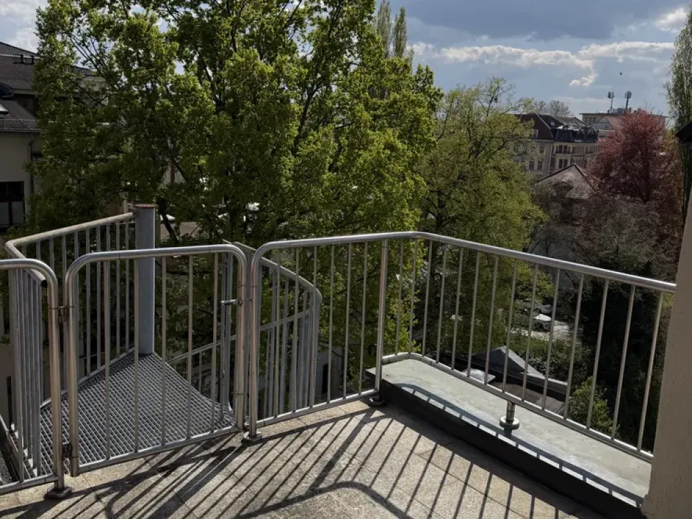 Wohnen über den Dächern Leipzigs, Traumhafte Maisonette mit Balkon, 3 Zimmer