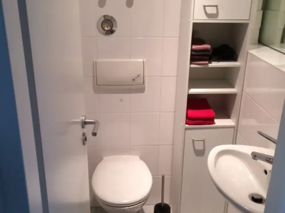 Spitzenlage in München, Implerstraße, U3/U6 U-Bahnstation vor dem Haus