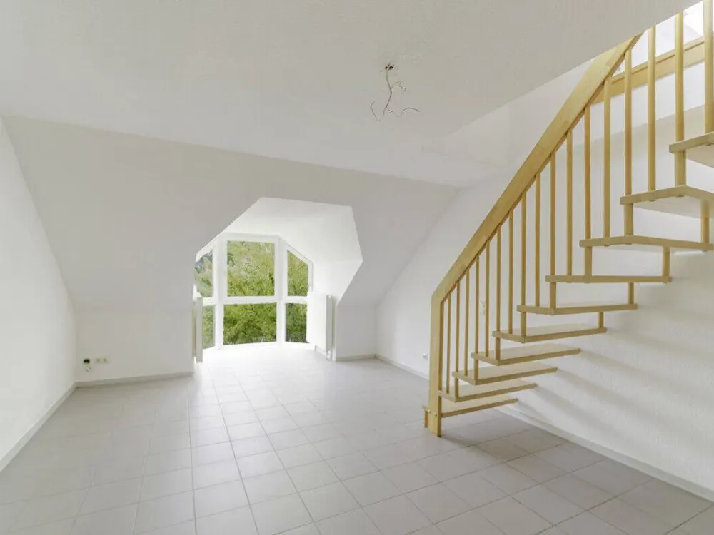 Düsseldorf-Angermund: Charmante Maisonette mit kluger Raumaufteilung in zentraler Lage