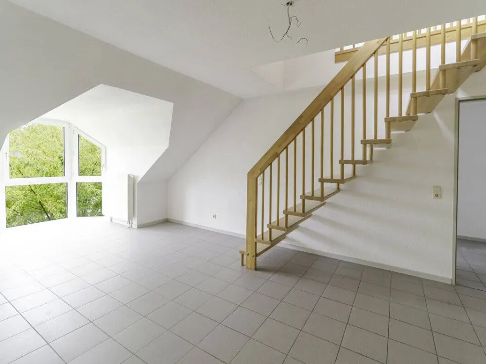 Düsseldorf-Angermund: Charmante Maisonette mit kluger Raumaufteilung in zentraler Lage