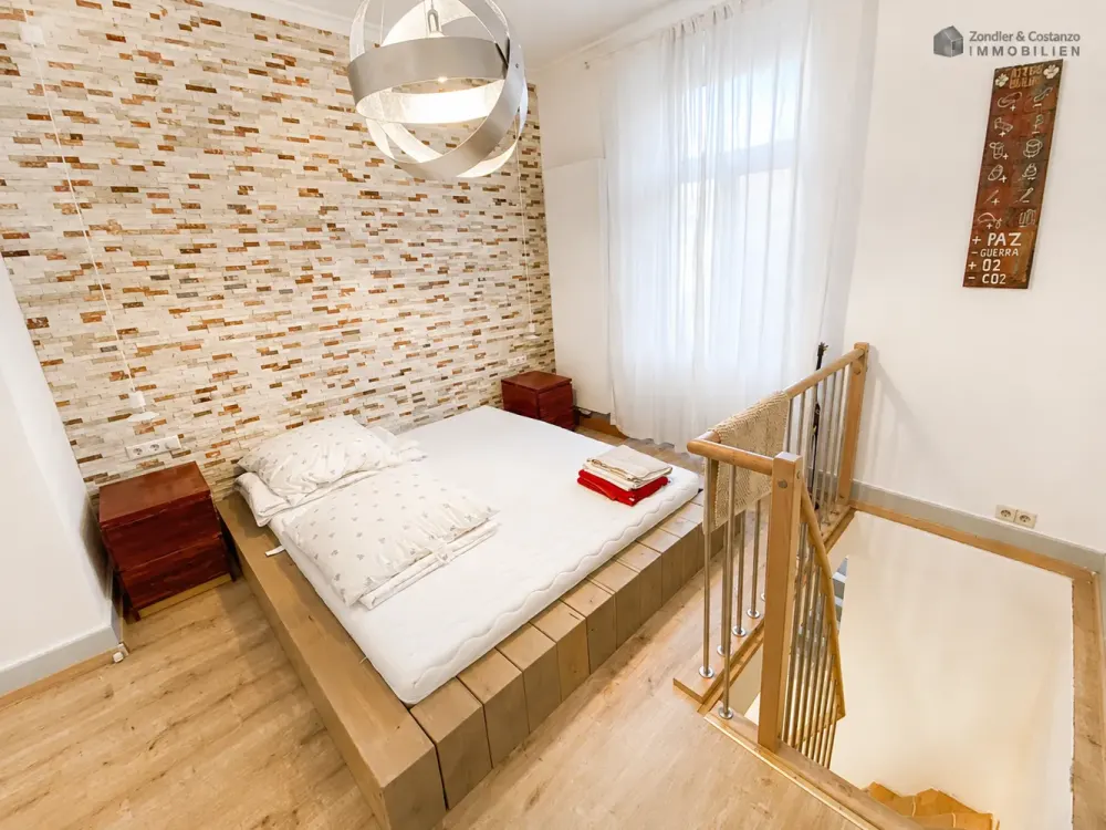 S-Mitte: Vollständig möblierte, gut ausgestattete 3-Zi.-Wohnung * EBK * 90 qm * gute Lage *