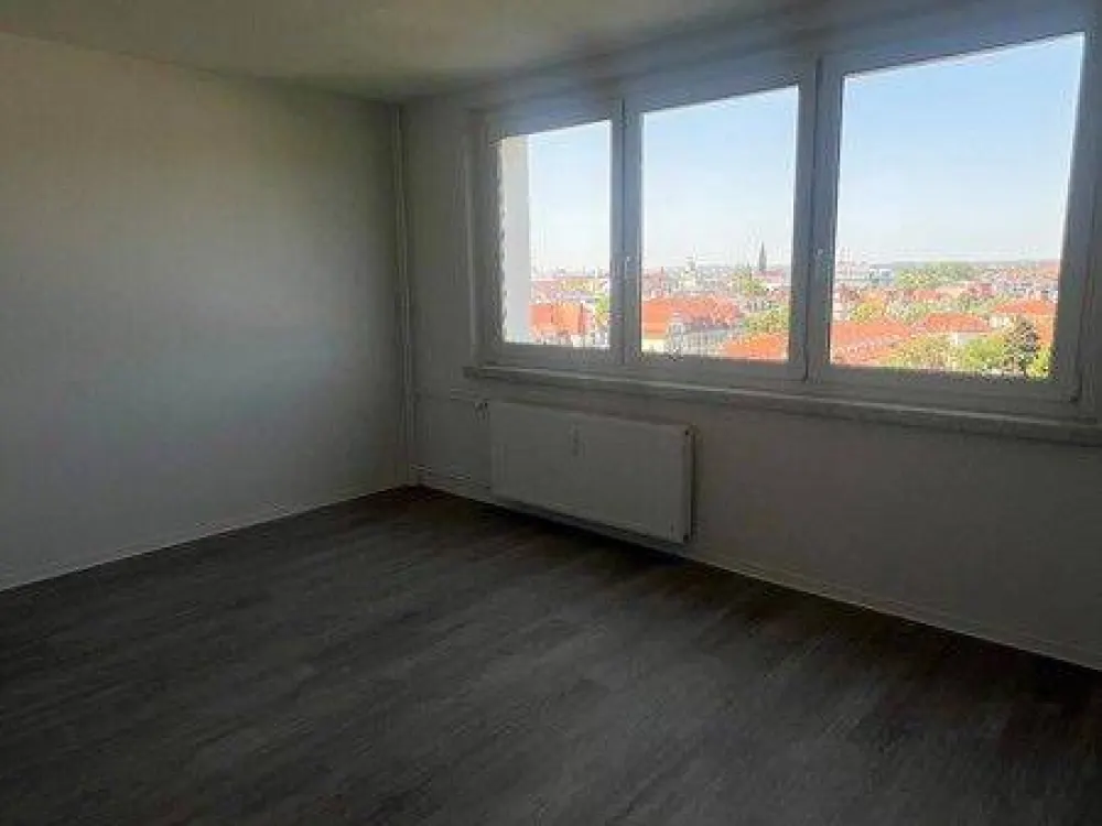 Sanierte 3-Raum-Wohnung ab September 2026!