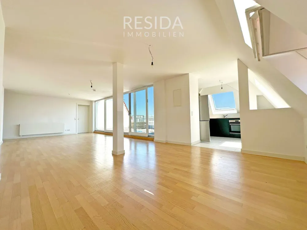 Ein Logenplatz über Stuttgart - Außergewöhnliche Maisonette-Wohnung mit Panorama-Dachterrasse