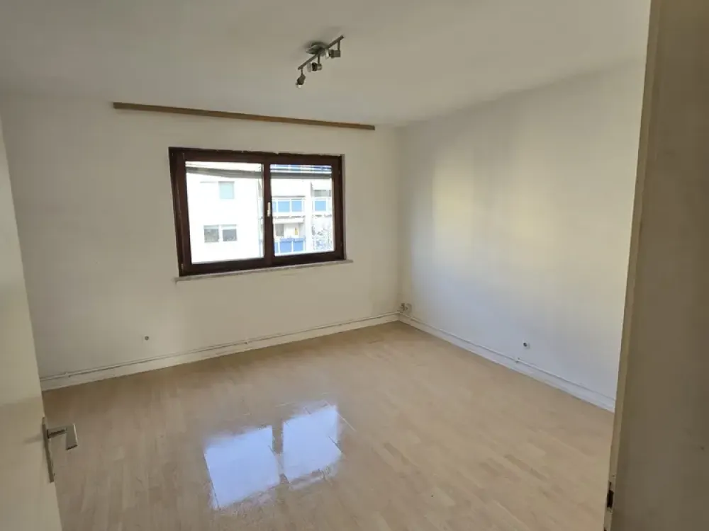 Charmante 1,5-Zimmer-Wohnung in Frankfurt-Griesheim, Nahe des Mains und mit guter Verkehrsanbindung