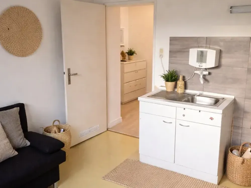 Charmante 1,5-Zimmer-Wohnung in Frankfurt-Griesheim, Nahe des Mains und mit guter Verkehrsanbindung