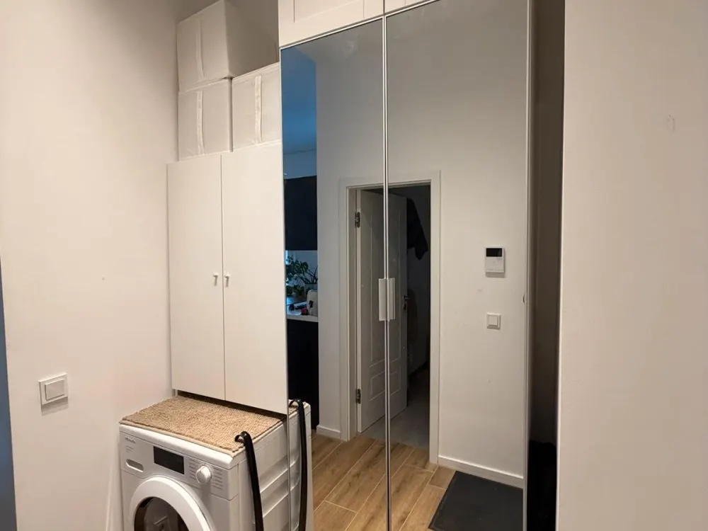 2-Zimmer Wohnung, 45m^2, Balkon, EBK, Aufzug