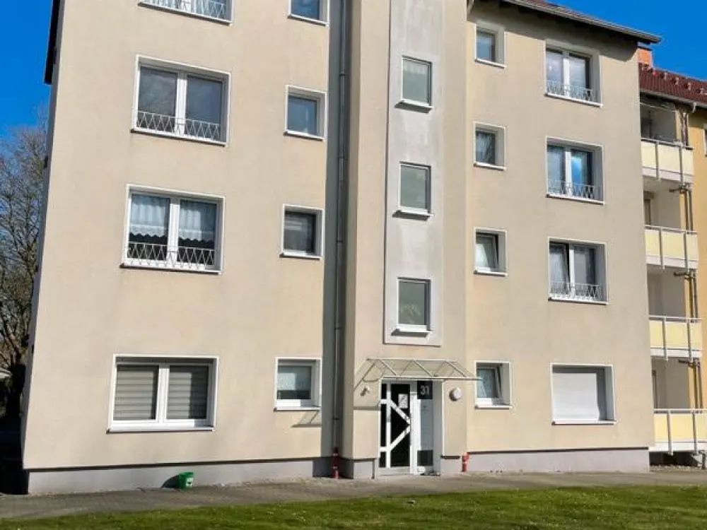 Schöner wohnen und sparen: Wärmedämmung, sanierte Balkone und frisches Treppenhaus!