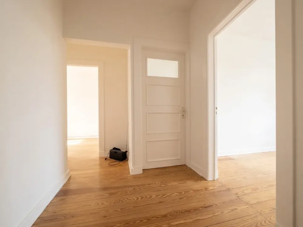 Modernisierte 3 Zimmer Wohnung zur Miete in Hamburg Bahrenfeld - Wentzel Dr.